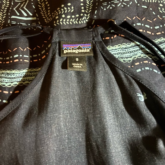 Patagonia Midi Dress, new without tags, navy blue, small size - Picture 2 of 11